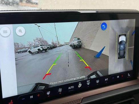 Used 2025 Ford Bronco Sport Outer Banks w/ Outer Banks Tech Package+ image 16