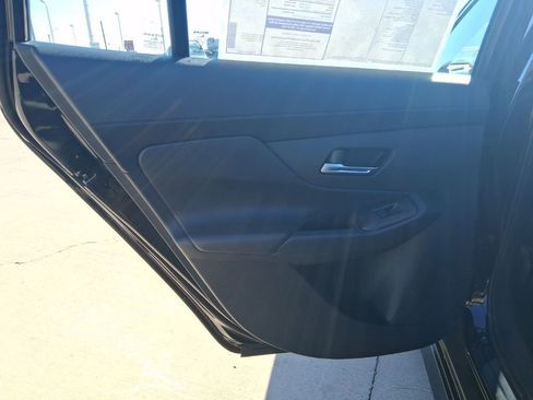 New 2026 Nissan Sentra SR w/ Floor Mat Package FWD image 24