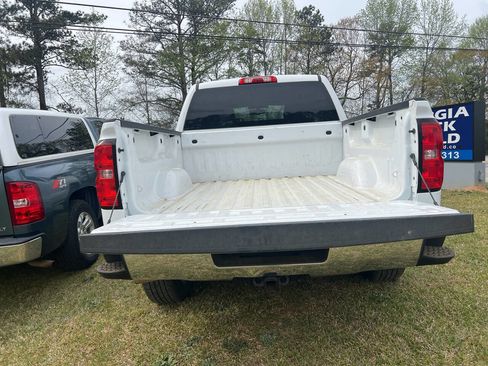 Used 2018 Chevrolet Silverado 1500 LT w/ Texas Edition image 40