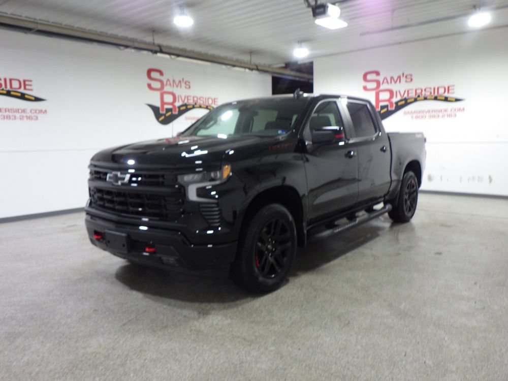 Used 2026 Chevrolet Silverado 1500 RST w/ Redline Edition AWD/4WD image 1