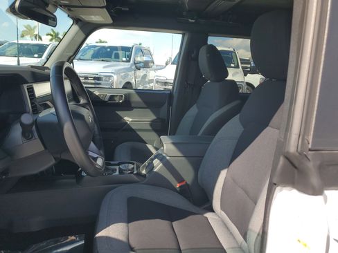 Used 2025 Ford Bronco Big Bend image 11