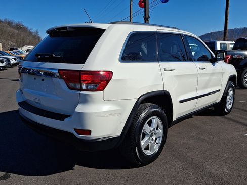 Used 2011 Jeep Grand Cherokee Laredo image 10