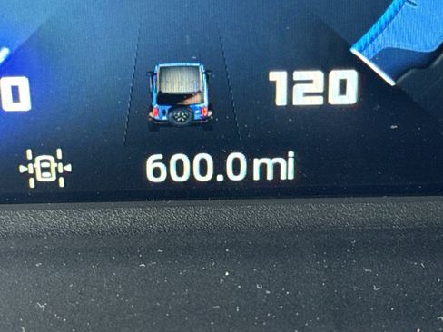 Used 2025 Ford Bronco Outer Banks image 13