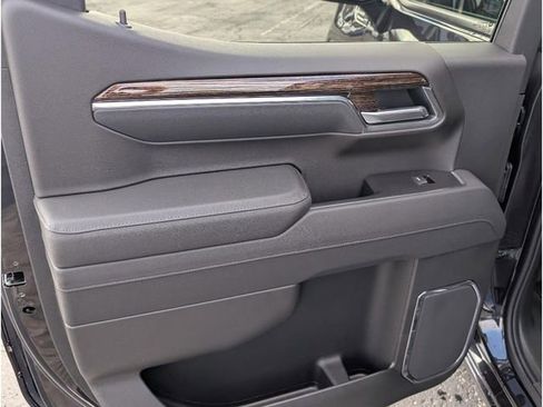 New 2026 GMC Sierra 1500 Denali image 13