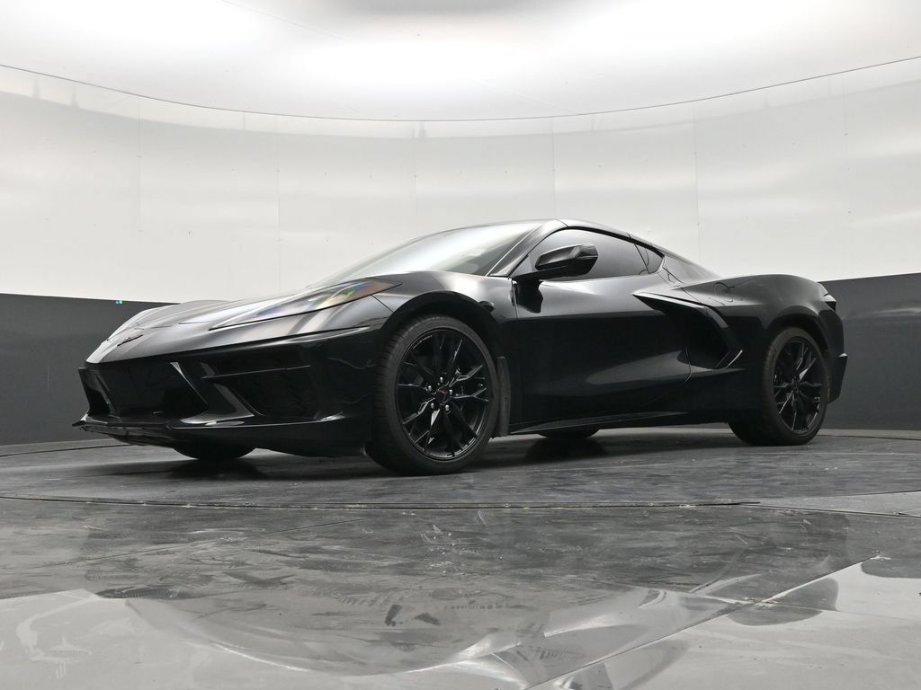 Used 2025 Chevrolet Corvette Stingray Preferred Cpe w/ Stealth Interior Trim Package RWD image 19