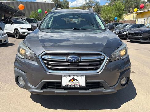 Used 2019 Subaru Outback 2.5i Premium AWD/4WD image 2