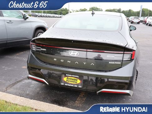 Used 2024 Hyundai Sonata SEL FWD image 21