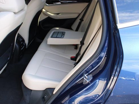 Used 2023 BMW X3 xDrive30i w/ Premium Package w/ZPA image 11