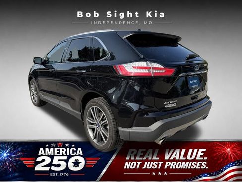Used 2019 Ford Edge Titanium FWD image 10