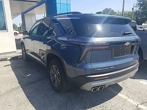 Certified 2025 Chevrolet Traverse LT w/ Driver Confidence Package AWD/4WD image 10