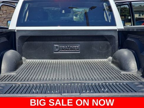 Used 2022 RAM 1500 Classic SLT w/ Electronics Group AWD/4WD image 12