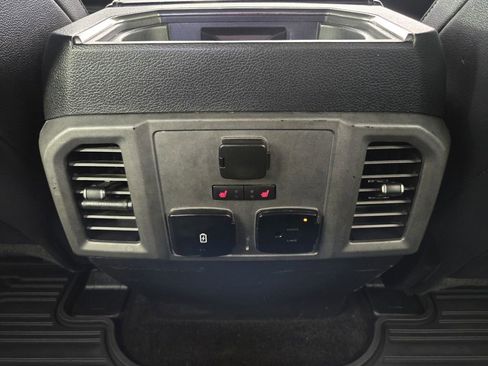 Used 2017 Ford F150 Raptor w/ Equipment Group 802A Luxury image 32