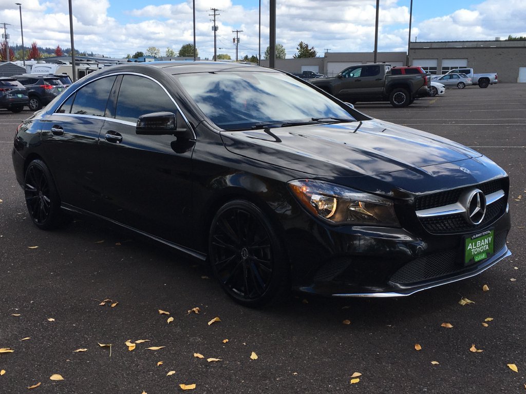 Used 2018 Mercedes-Benz CLA 250 4MATIC image 9