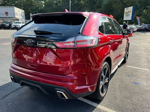 Used 2019 Ford Edge ST w/ Convenience Package image 9