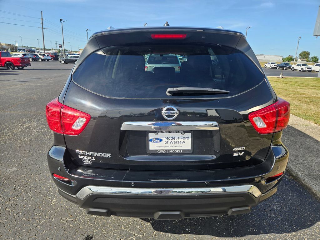 Used 2017 Nissan Pathfinder SV w/ SV Tech Package AWD/4WD image 7