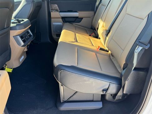 New 2026 Ford F250 Lariat w/ Chrome Package image 9