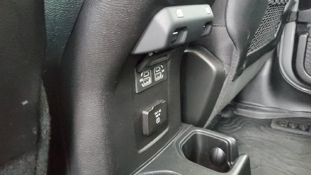 Used 2021 Jeep Wrangler Unlimited Rubicon AWD/4WD image 23