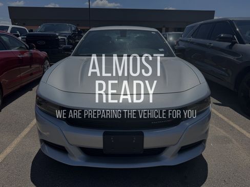 Used 2023 Dodge Charger SXT RWD image 1