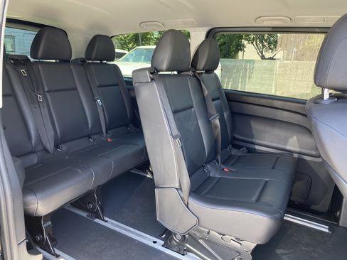 Used 2023 Mercedes-Benz Metris Passenger image 21