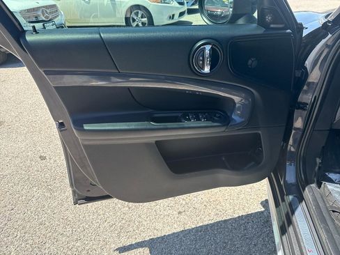 Used 2018 MINI Cooper Countryman S FWD image 12