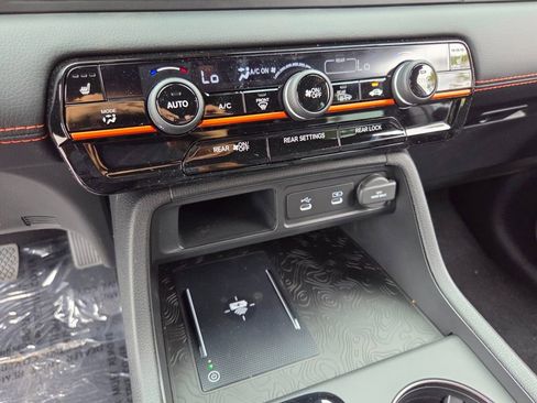 New 2026 Honda Pilot TrailSport image 19