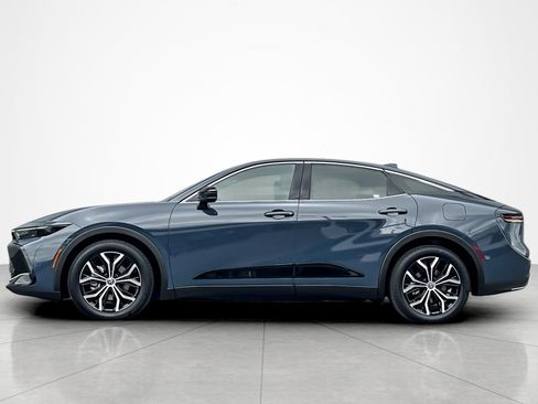 Certified 2026 Toyota Crown AWD/4WD image 2