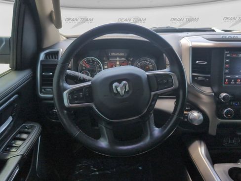 Used 2019 RAM 1500 Laramie AWD/4WD image 17