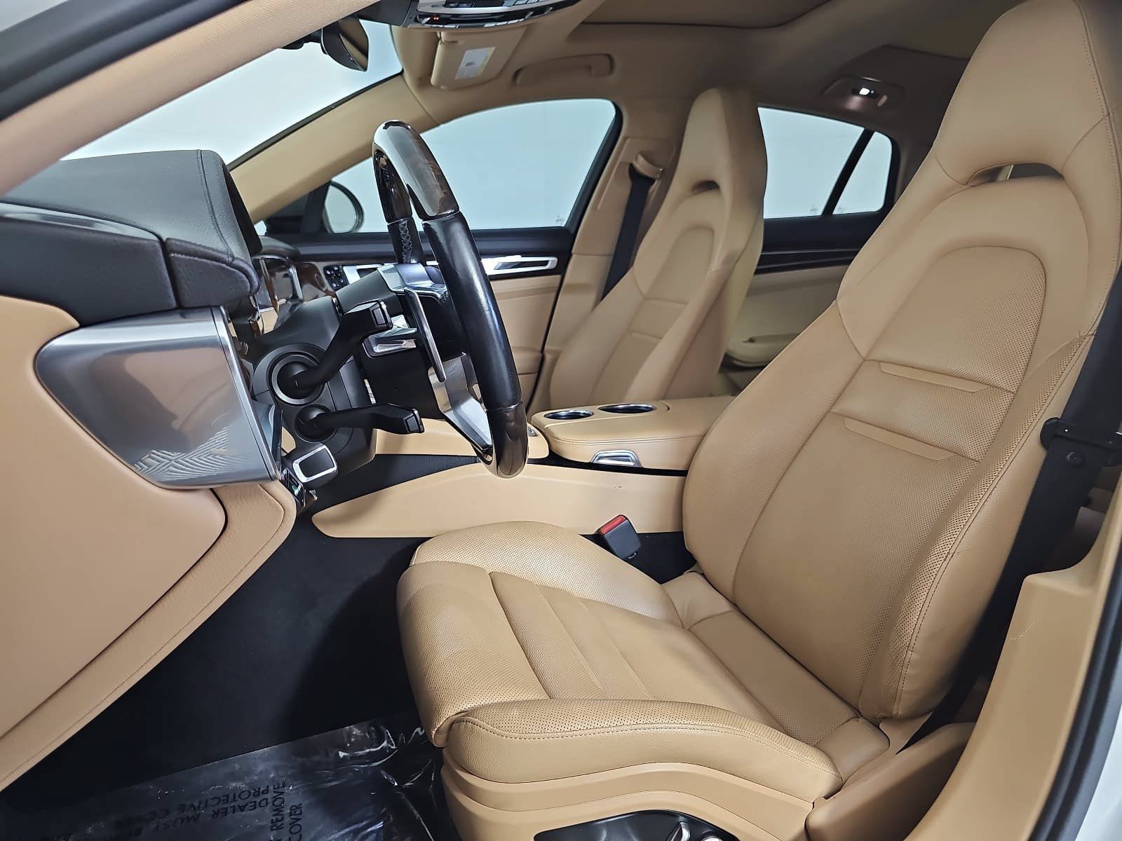 Used 2018 Porsche Panamera w/ Premium Package Plus RWD image 15