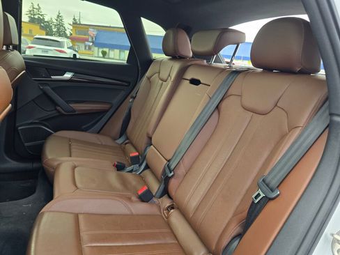 Used 2019 Audi Q5 2.0T Premium Plus w/ Premium Plus Package image 42