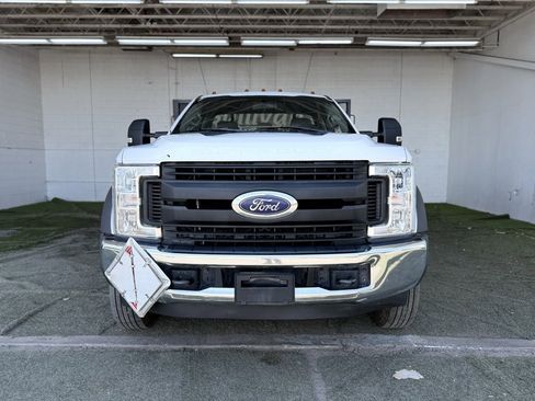 Used 2014 Ford F550 4x4 SuperCab Super Duty w/ Power Equipment Group image 10