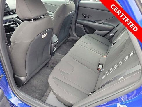 Used 2025 Hyundai Elantra Sport FWD image 16