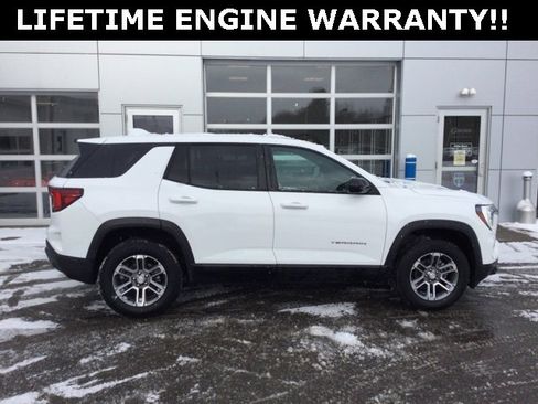 Used 2025 GMC Terrain Elevation image 8