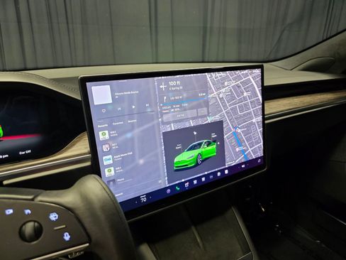 Used 2022 Tesla Model S image 22