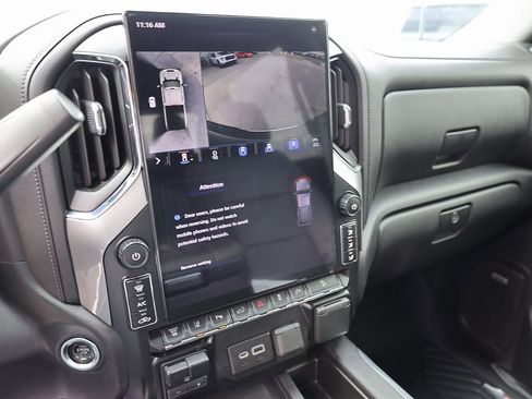 Used 2020 Chevrolet Silverado 3500 LTZ w/ LTZ Premium Package image 15