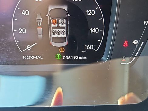Used 2022 Honda Civic Touring image 11