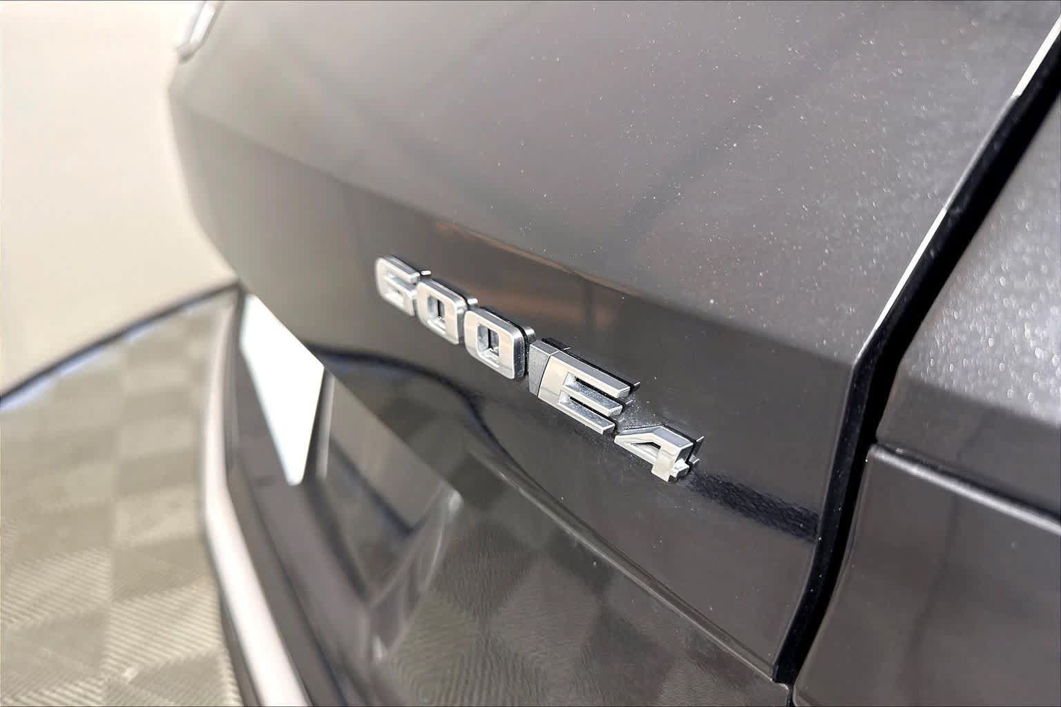 Used 2024 Cadillac Lyriq Tech AWD/4WD image 9