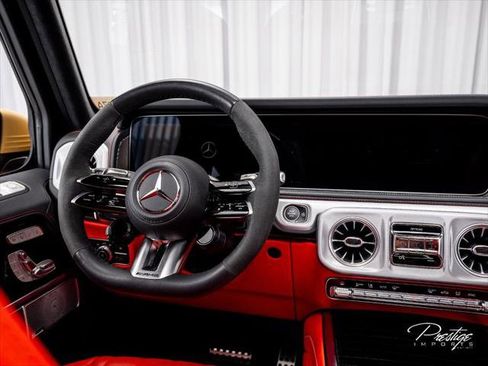 Used 2025 Mercedes-Benz G 63 AMG 4MATIC image 40