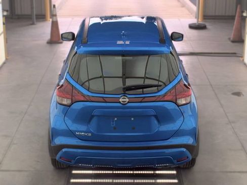 Used 2025 Nissan Kicks Play S FWD image 9