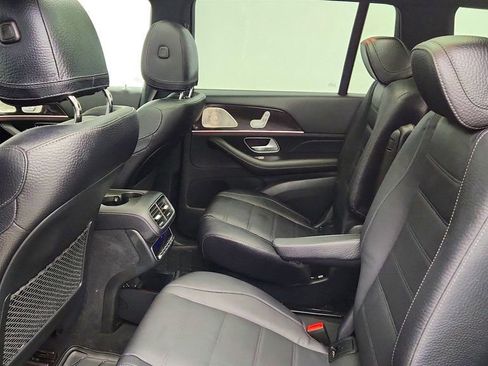 Used 2022 Mercedes-Benz GLS 450 4MATIC image 21