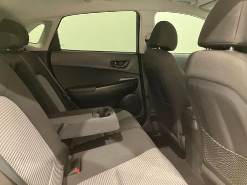 Used 2019 Hyundai Kona SEL FWD image 28