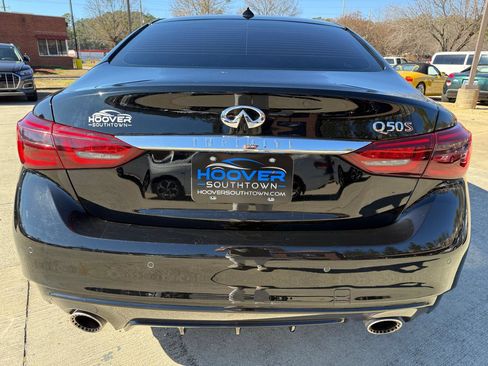 Used 2018 INFINITI Q50 Red Sport 400 w/ Proactive Package image 4