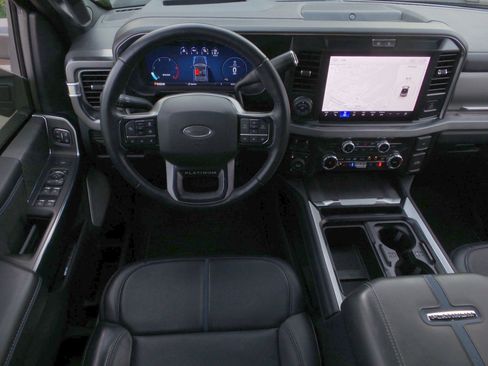 Used 2025 Ford F250 Platinum image 20