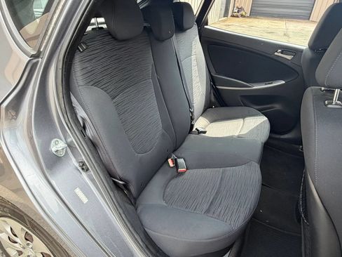 Used 2015 Hyundai Accent GS FWD image 11