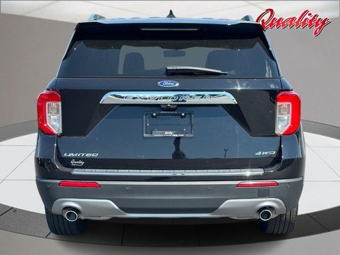 Used 2024 Ford Explorer Limited w/ Equipment Group 301A AWD/4WD image 4