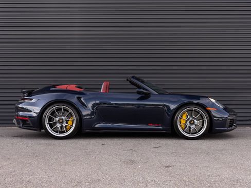 Certified 2021 Porsche 911 Turbo S AWD/4WD image 8