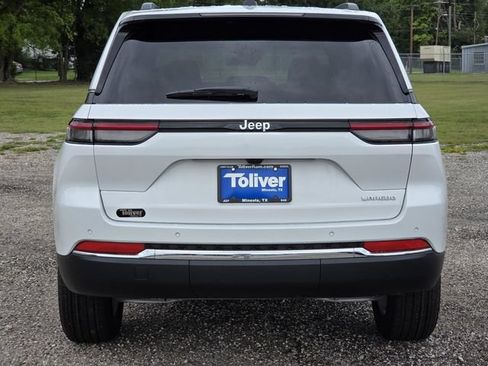 New 2026 Jeep Grand Cherokee Laredo X RWD image 5
