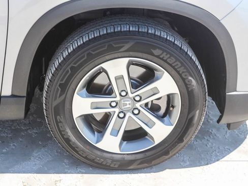 Certified 2024 Honda Pilot EX-L image 10