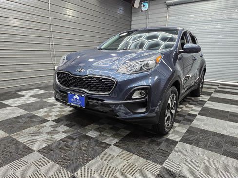 Used 2020 Kia Sportage LX AWD/4WD image 39