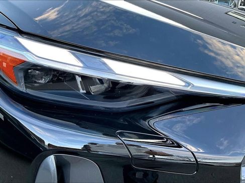 Used 2025 Audi Q5 Premium w/ Convenience Package image 32