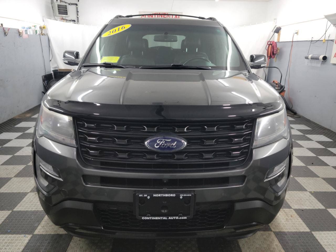 Used 2016 Ford Explorer Sport w/ Equipment Group 401A AWD/4WD image 10